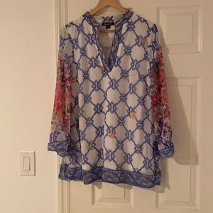 Roaman’s Patterned Tunic
